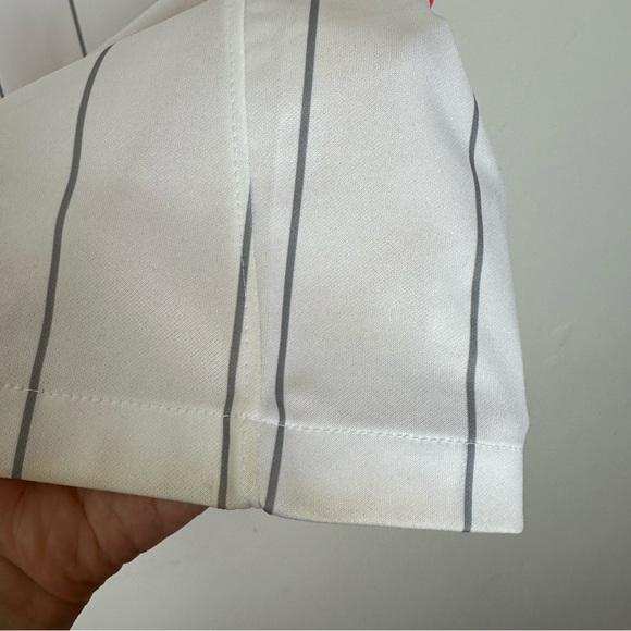 Nike 2021-22 Liverpool Air Max Club Collection - Picture 12 of 12